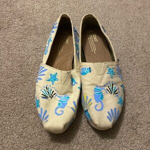 Toms beach design